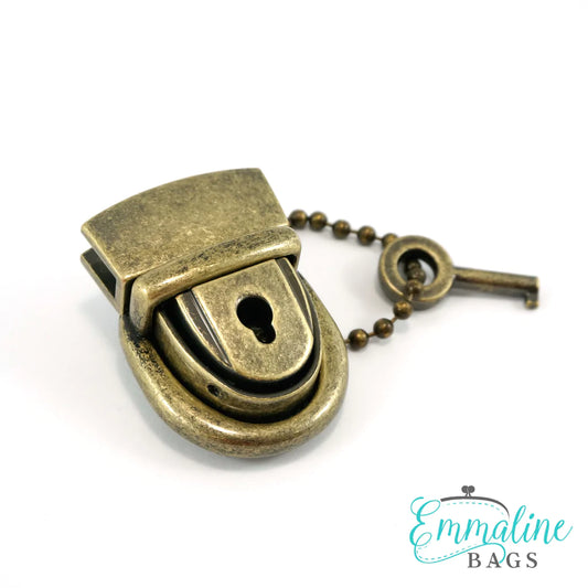 MAMA Press Lock with KEY Antique Brass